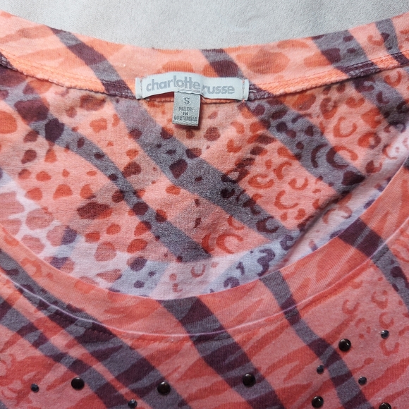 Charlotte Russe crop top sleeveless studded t-shirt, Size small - Picture 3 of 8